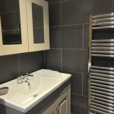בית נופש Wonderful 4 Bedroom Sleeps 8