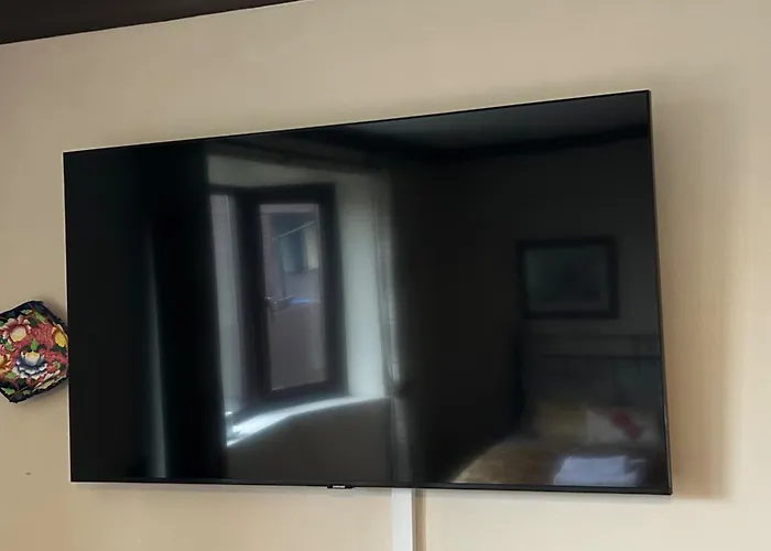 Wonderful 4 Bedroom Sleeps 8 Hébergement de vacances